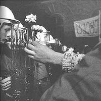 Po�as 17. novembra 1989.